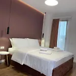 Grand Pogradec Tushemisht