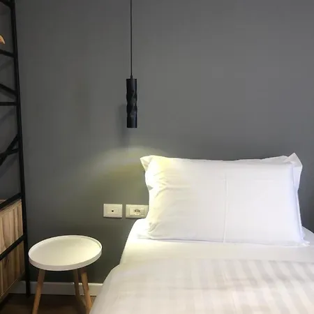 Grand Pogradec Tushemisht