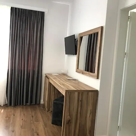 Otel Grand Pogradec