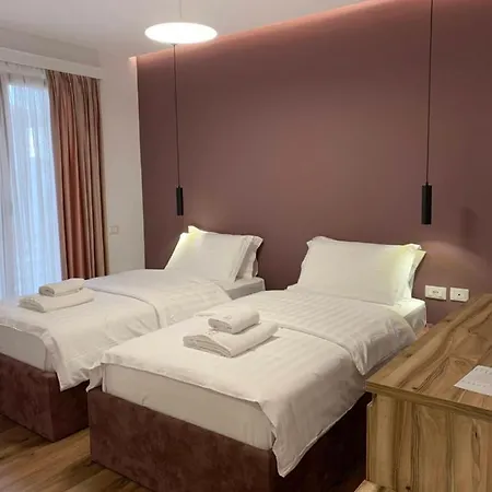 Grand Pogradec Hotel 5*