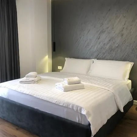Grand Pogradec Otel 5*