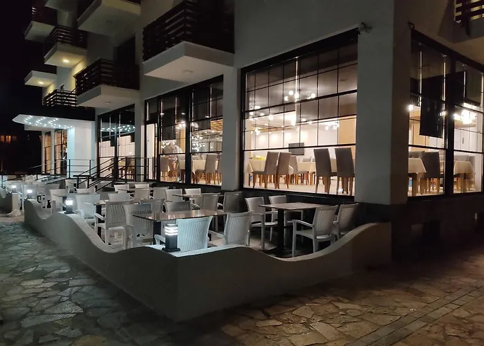 Grand Pogradec Hotel