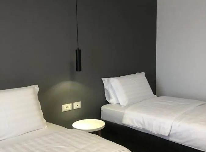 Grand Pogradec Tushemisht