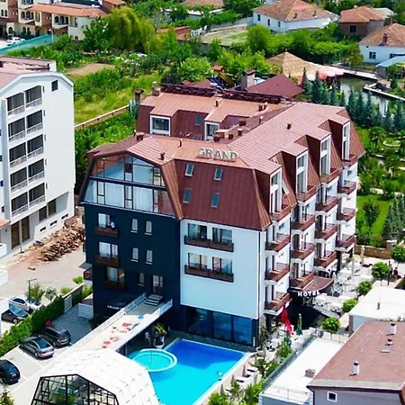 Hotel Grand Pogradec