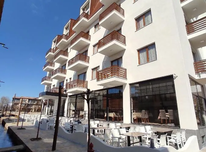 Grand Pogradec 5*