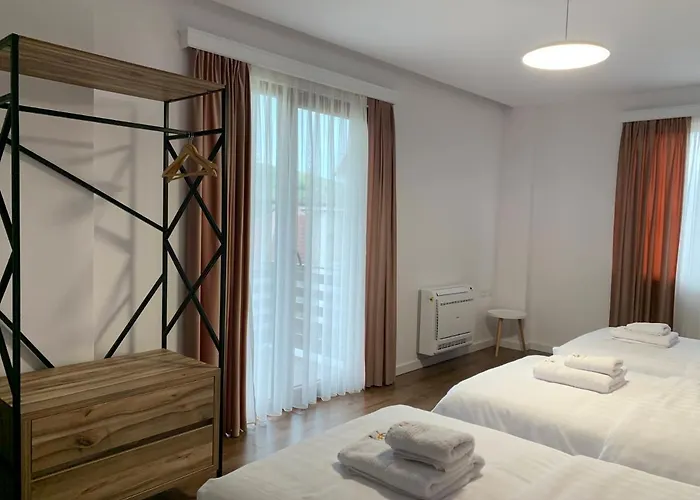 Grand Pogradec Отель 5*